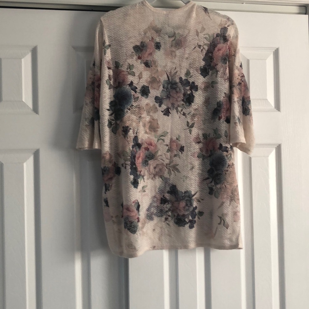 Cardigan - Picture 2 of 2